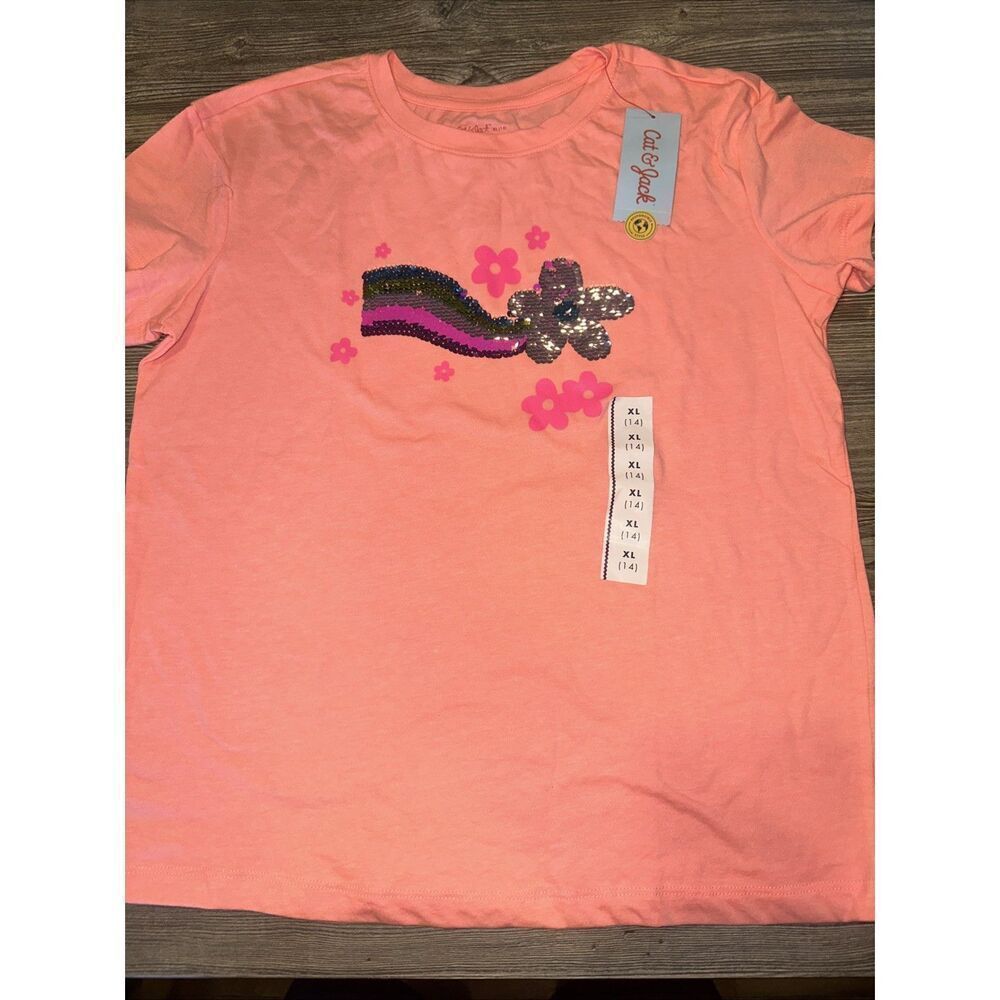 Girls' Flip Sequin 'Flower' Short Sleeve Graphic T-Shirt XL- Cat & Jack. Q